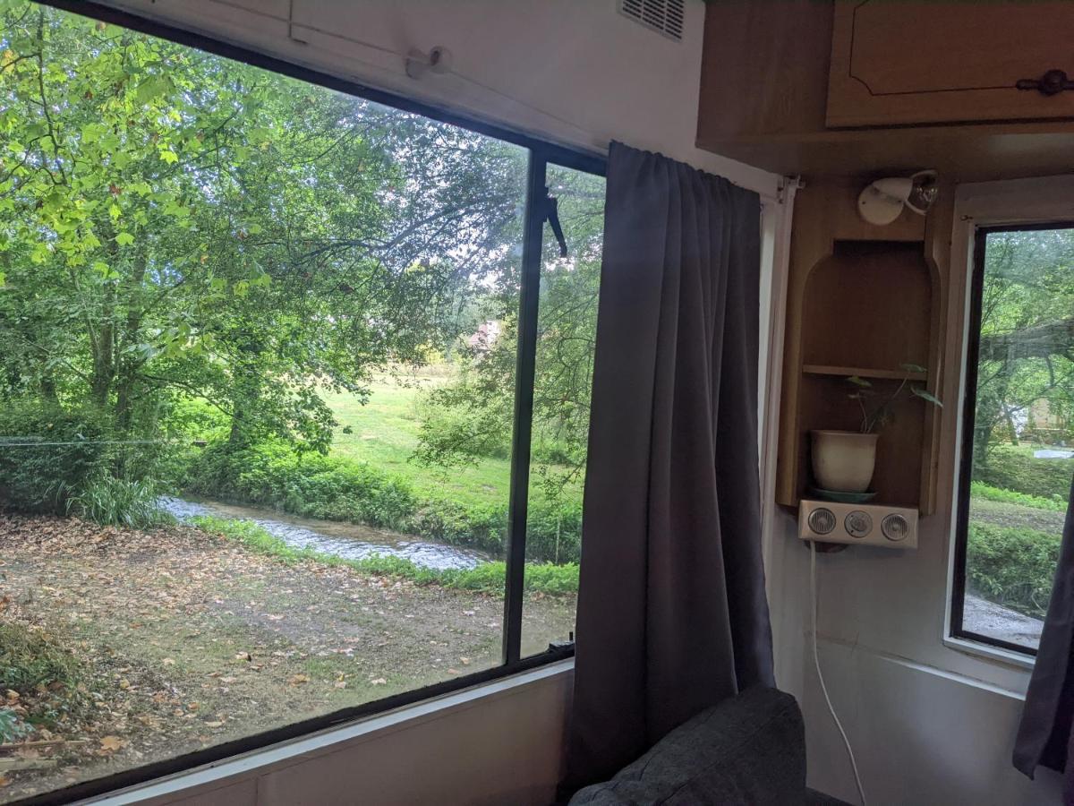 Chamant mobile home situé au coeur du lac Blangy-le-Château Extérieur photo