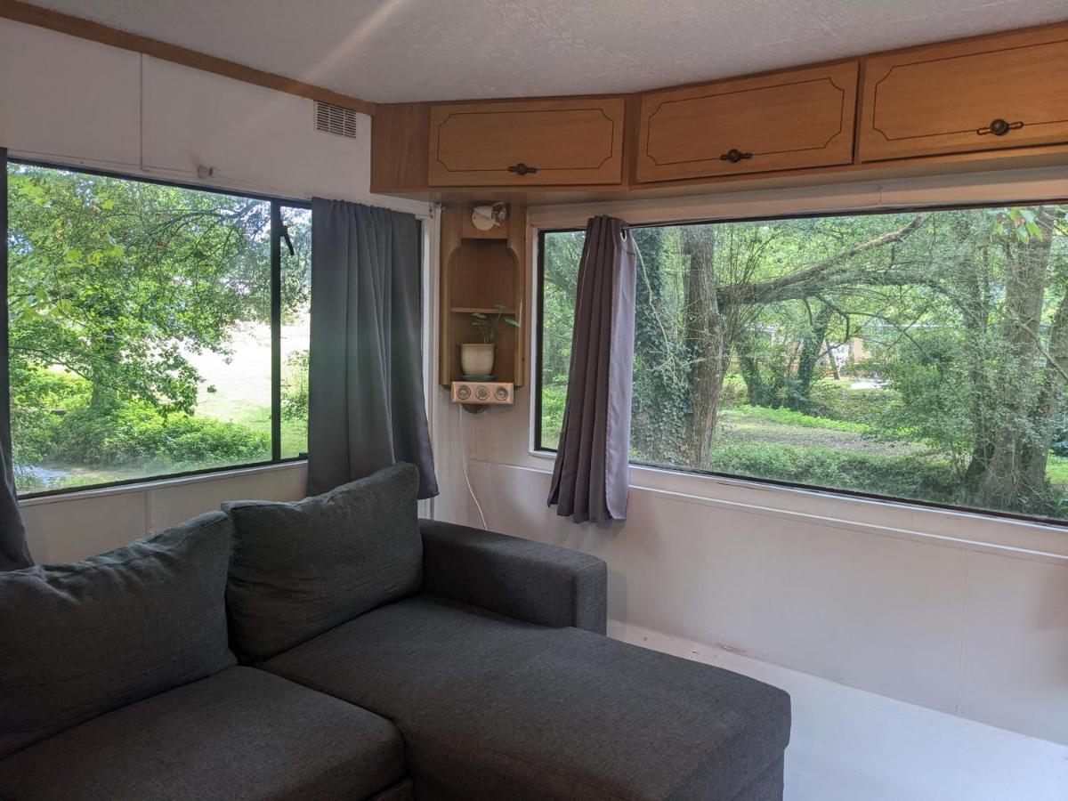 Chamant mobile home situé au coeur du lac Blangy-le-Château Extérieur photo